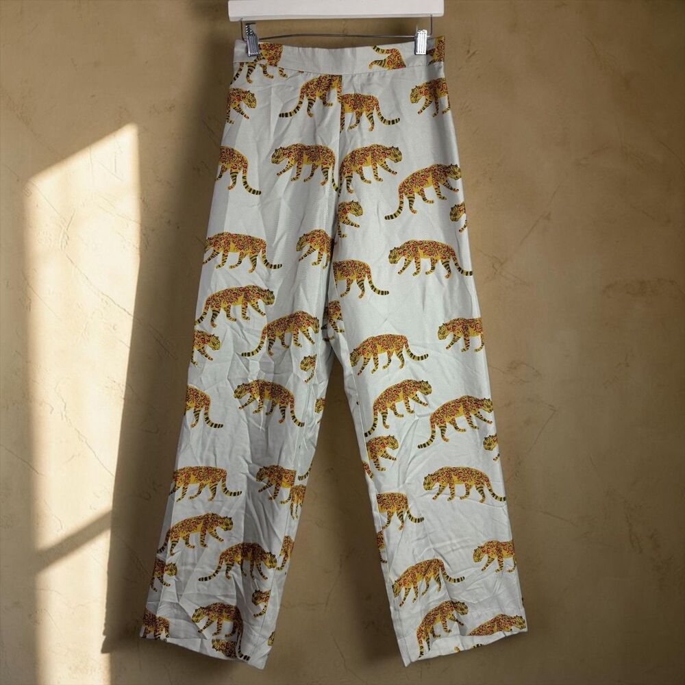 Essentiel Beach Grey Satin Leopard Print Straight Leg Trouser Pants EU 38 US 6
